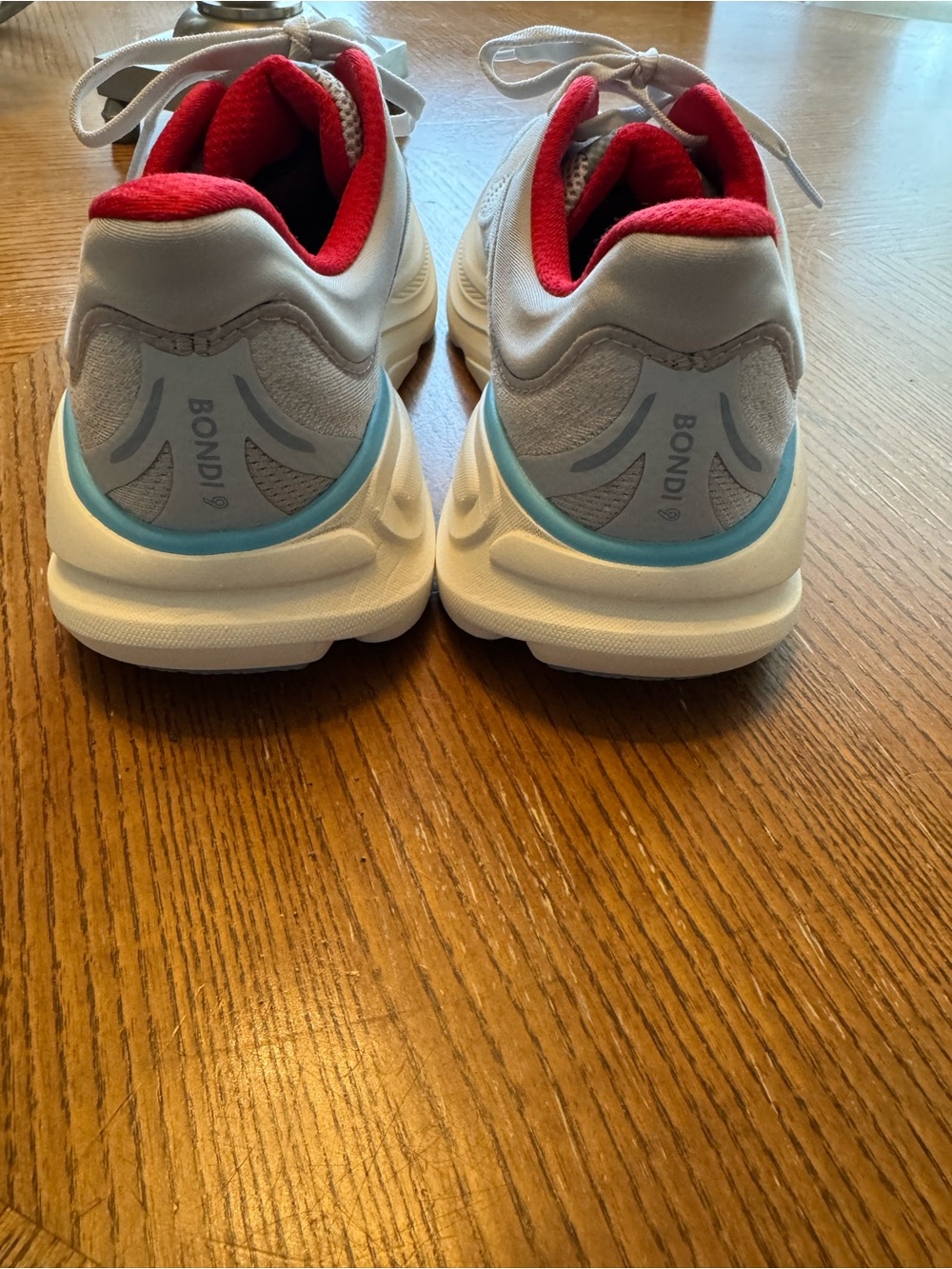 Hoka Bondi 9, Women, 8B, Cosmic Grey; Good Cond.; comfortable, good support. - Picture 3 of 8